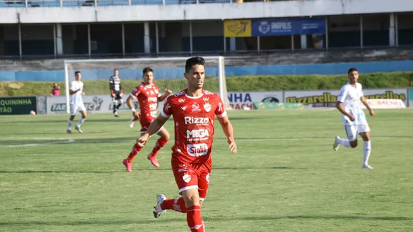 10° - Vila Nova (42 pontos) - 32 jogos - Chance de título: 0% - Acesso à Série A: 0,10% - Rebaixamento: 0,31%.