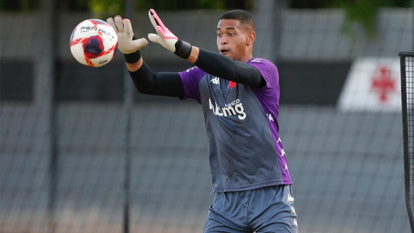 10º - Lucão - Time: Vasco - Posição: Goleiro - Idade: 20 anos - Valor segundo o Transfermarkt: 1,5 milhão de euros (aproximadamente R$ 9,27 milhões)