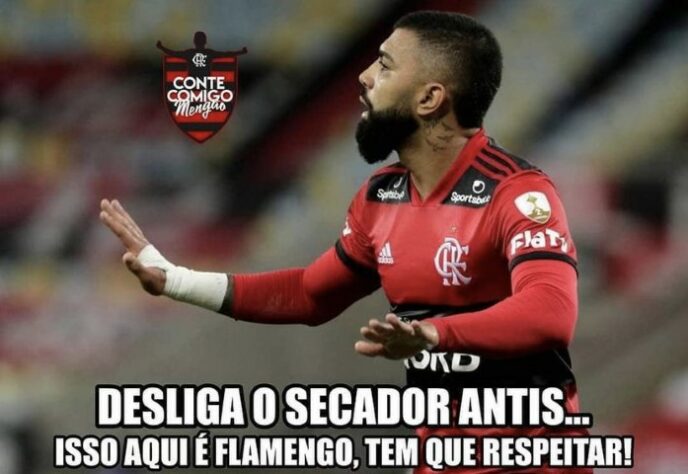 Libertadores da América: rubro-negros fazem memes comemorando vitória sobre a LDU e 100% na Libertadores