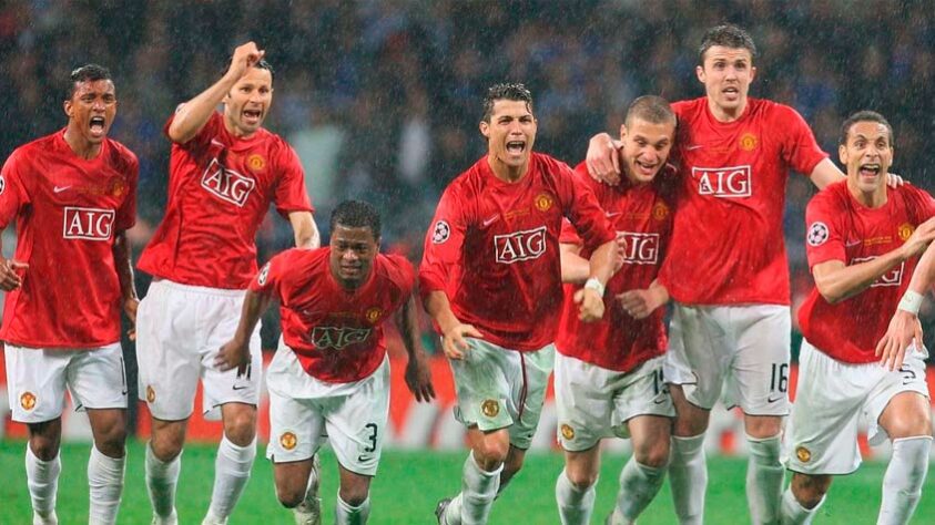 Pela primeira vez na história, dois clubes ingleses se enfrentaram na final da Champions League da temporada 2007/2008. O Manchester United derrotou o Chlesea por 6 a 5 nos pênaltis após empate por 1 a 1 no Luzhniki Stadium, em Moscou, na Rússia.