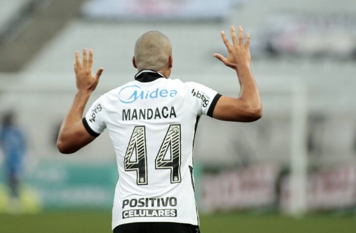 Quem esperava algo diferente, acabou vendo um bom desempenho do Corinthians na vitória por 2 a 1 sobre o Novorizontino. O destaque foi o estreante Mandaca, que fez grande jogo e ainda marcou o gol do triunfo. Confira as notas do Timão na última rodada da fase de grupos do Paulistão: