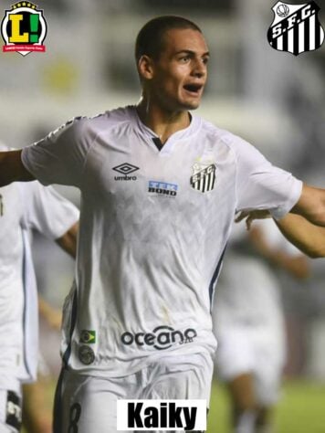 Kaiky - 5,5 - Salvou um gol no segundo tempo, mas assim como Luiz Felipe deixou a bola chegar muitas vezes no goleiro do Peixe.