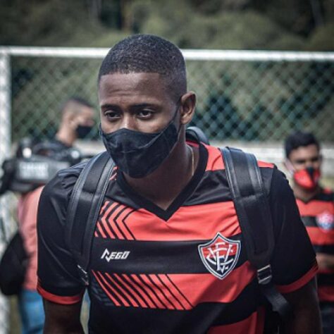 FECHADO - O Atlético-MG acertou com o atacante Ruan Nascimento, de 20 anos, para servir, inicialmente, ao time sub-20. O jogador, de 20 anos, virá do Vitória-BA por empréstimo até o fim do ano.