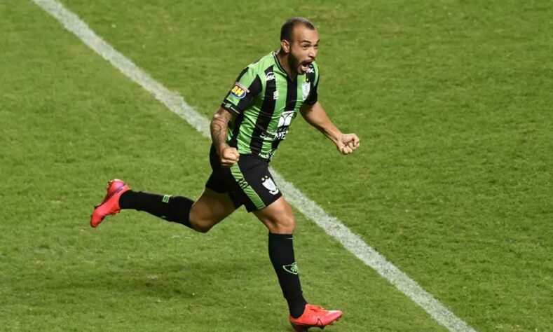 RODOLFO JOSÉ (C$ 7,00) - Centroavante e cobrador de pênaltis, é o artilheiro da equipe no Mineiro, com cinco gols. Peça de confiança do técnico Lisca, pode ser boa opção para o cartoleiro para as partidas no Independência.