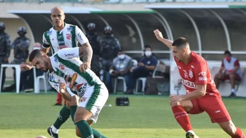 CAMPEONATO SERGIPANO: o Sergipe venceu o Lagarto por 3 a 1 no primeiro jogo da final do estadual, no sábado (15). A partida de volta será disputada no próximo sábado (22), às 17h30, no Barretão. 