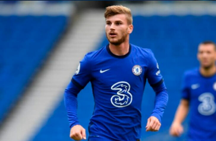 O jornal alemão Bild informou que o Newcastle quer o atacante Timo Werner. O alemão, camisa 11 do Chelsea, tem contrato com os Blues até junho de 2025. O empresário de Werner é o mesmo de Fabian Schär, zagueiro do Newcastle, e já existe um diálogo sobre a transferência de Werner.