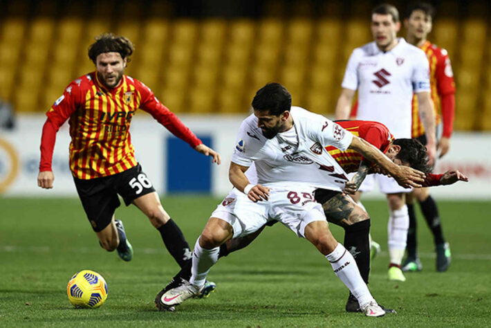 Na parte de baixo da tabela, Torino e Benevento brigam para escapar da última vaga. Crotone e Parma já estão rebaixados.