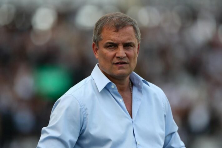 Diego Aguirre (uruguaio) - 58 anos. O treinador está sem clube desde que foi demitido pelo Santos em setembro de 2023.