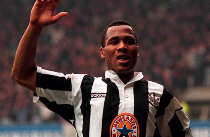 Les Ferdinand: Entrou na lista dos candidatos, mas não foi escolhido para integrar o Hall da Fama. Clubes na Premier League - Queens Park Rangers, Newcastle, Tottenham, West Ham, Leicester City e Bolton Wanderers. Posição - Atacante