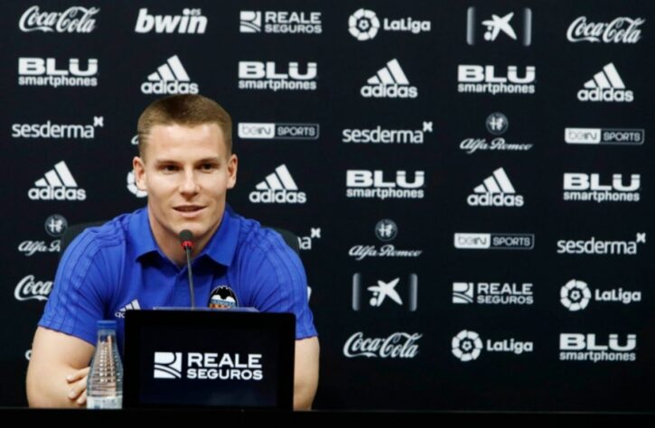 Kevin Gameiro (34 anos) - Último clube: Valencia - Sem contrato desde: 01/07/2021 - Valor: 3 milhões de euros