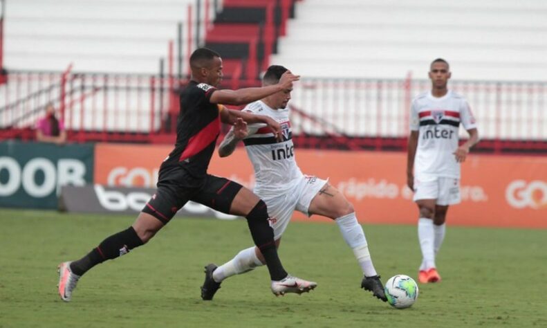 Onde assistir Atlético-GO x São Paulo na TV: Premiere