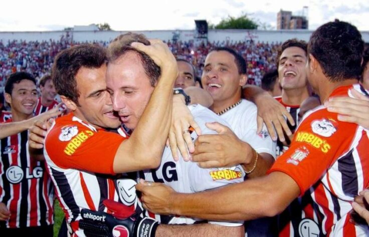 2005 - 21° título estadual do São Paulo - Vice: Corinthians