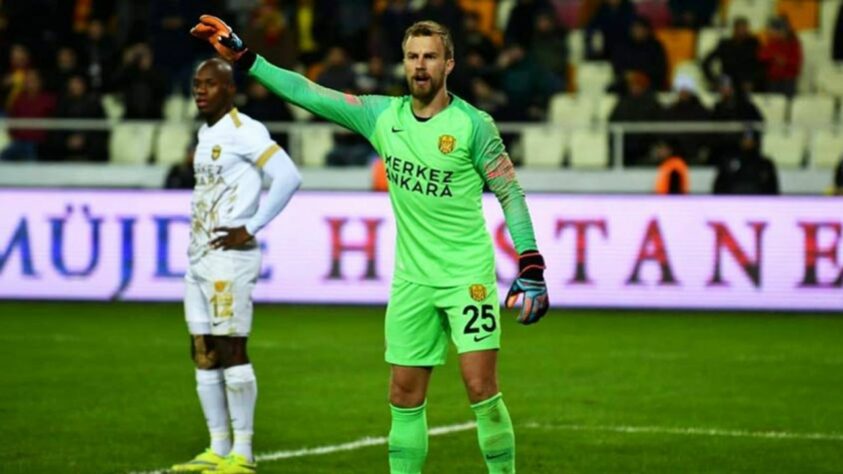 Ricardo Friedrich - Konyaspor (Turquia) - Goleiro - 31 anos - Contrato até:  30/06/2021