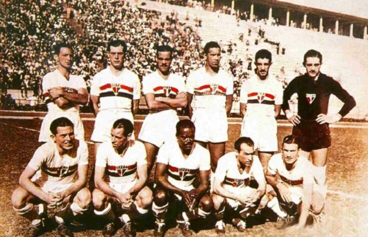 1945 - 3º título estadual do São Paulo - Vice: Corinthians