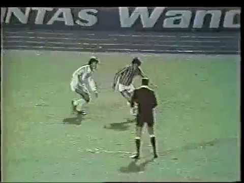 Campeonato Paulista 1978 - São Paulo x Santos - campeão: Santos. Após três partidas, o Peixe sagrou-se campeão em cima do Tricolor por conta da melhor campanha no terceiro turno do estadual. 