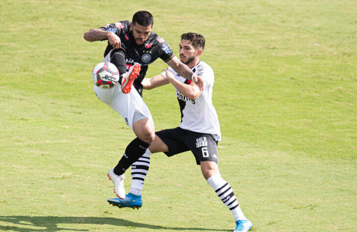 O Vasco teve uma atuação decepcionante em sua estreia na Série B. Com erros primários na defesa, a equipe viu o Operário-PR se impor e garantir o triunfo por 2 a 0 com facilidade em São Januário, neste sábado. Veja as notas do LANCE! no jogo. Por Vinícius Faustini (faustini@lancenet.com.br) 