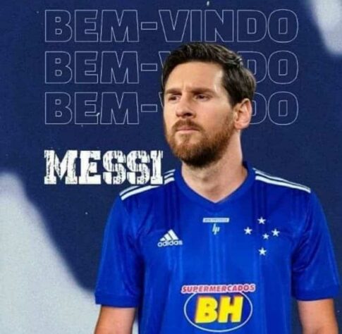 Lionel Messi com a camisa do Cruzeiro