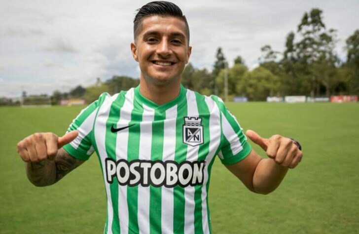 FECHADO - O colombiano Yeison Guzmán é o novo reforço do Atlético Nacional, da Colômbia. Anteriormente, o meia tinha fechado um acordo com o Cruzeiro, mas acabou desistindo do acerto com a equipe celeste.