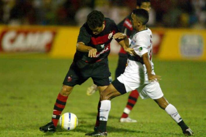 2005 - Pela primeira fase, o Flamengo enfrentou o River-PI novamente, e o jogo se encerrou com um gol para cada lado. O gol do time do Piauí foi marcado contra por Júnior Baiano. O de empate foi feito pelo lateral-direito estreante Ricardo Lopes. 