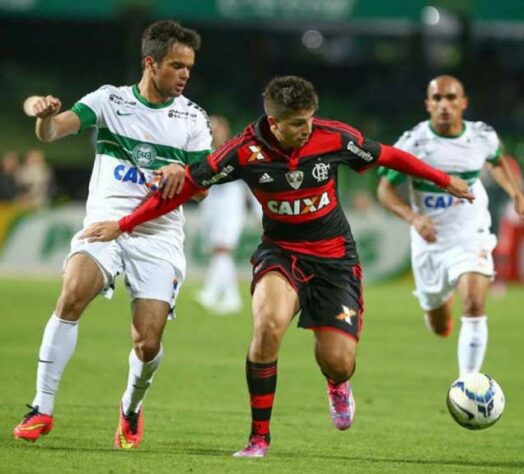 2014 - Pelas oitavas e fora, o Flamengo estreou contra o Coritiba e saiu derrotado por 3 a 0. Na volta, a equipe rubro negra venceu de forma dramática, pelo mesmo placar, e levou a decisão aos pênaltis. Os cariocas levaram a melhor diante da Nação. A equipe de Vanderlei Luxemburgo chegou até as semifinais, quando foi eliminada pelo Atlético-MG.