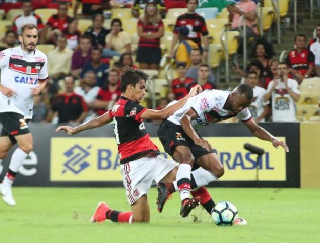  2017 - Já pelas oitavas, o Flamengo estreou no Maracanã contra o Atlético-GO e ficou num frustrante empate em 0 a 0. Esse ano foi o último em que o clube chegou à final da Copa do Brasil (foi vice diante do Cruzeiro).