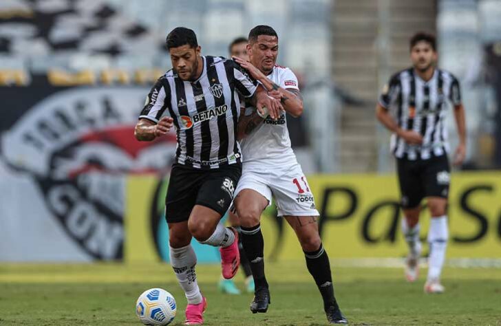 Atlético-MG - Sobe: A defesa do Galo foi fundamental para anular o ataque tricolor e assegurar a vitória. No ataque, Hulk ditou as jogadas de perigo do time. / Desce: Depois de abrir o placar, o time de Cuca recuou e abriu mão de ampliar a vantagem, jogando apenas para evitar gols do adversário.