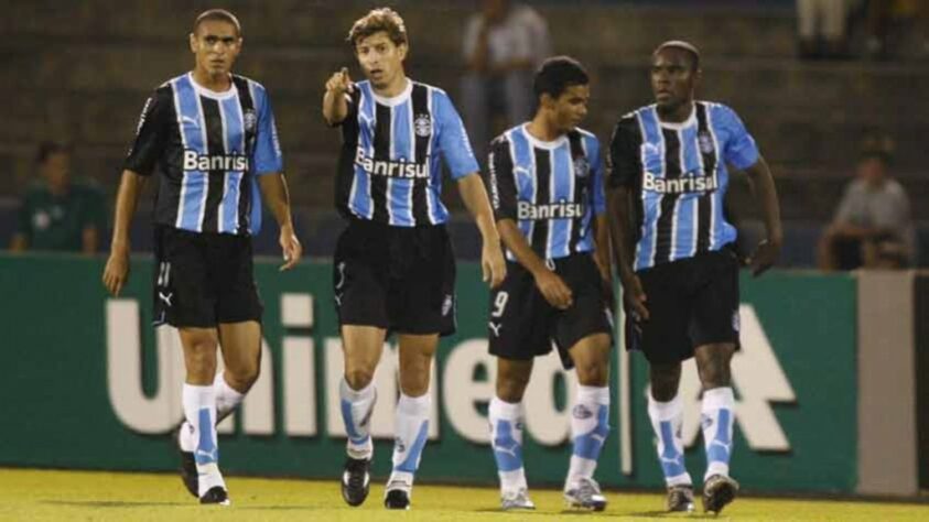 Grêmio: 17º colocado na 6ª rodada do Brasileirão de 2006 com 5 pontos. Terminou o campeonato em 3º lugar.