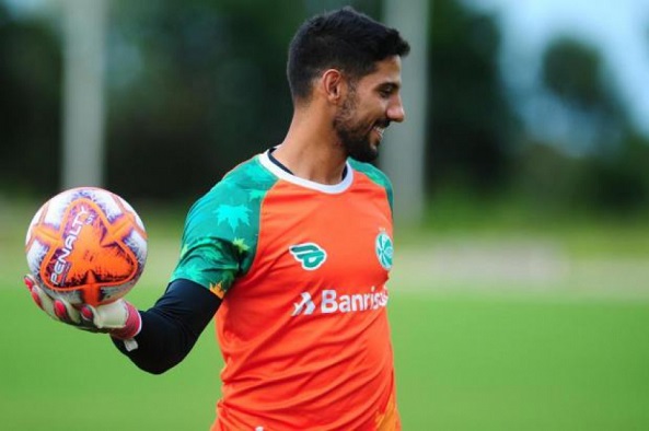 MARCELO CARNÉ- Juventude (C$ 5,32) Atuando em casa contra o lanterna do campeonato, pode conquistar o SG. A Chapecoense ainda não venceu no Brasileirão e não demonstra sinais de reação.