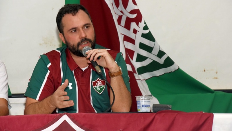 Mário Bittencourt, presidente do Fluminense, foi outro que mandou recado a Fred via material especial do LANCE!: 'Capitão, obrigado por tudo que você fez pelo nosso clube. Obrigado pela nossa amizade. Obrigado por tudo que você proporcionou para mim, como torcedor e dirigente do clube. Obrigado pelos abraços afetuosos de amizade nessa tua reta final, em que a gente está muito emocionado.'