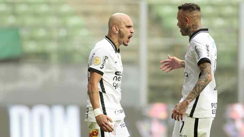 Provável Corinthians - Cássio; Fagner, João Victor, Gil e Fábio Santos. Técnico: Sylvinho (Lucas Piton); Cantillo, Gabriel e Vitinho; Gustavo Mosquito, Mateus Vital e Jô