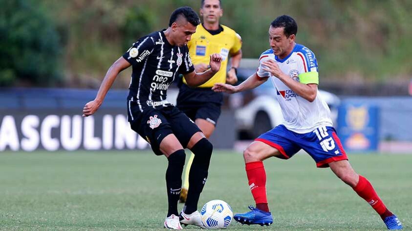 Em jogo válido pela quinta rodada do Brasileirão 2021, o Corinthians empatou no estádio Pituaçu pelo placar de 0 a 0. A defesa alvinegra foi bem e o ataque ficou abaixo, com Cantillo sendo o jogador que mais participou do lado corinthiano. Confira as notas do Corinthians no LANCE! (por Redação São Paulo) 