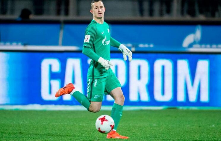 Andrey Lunev (goleiro - 29 anos - russo) - Fim de contrato com o Zenit - Valor de mercado: 5 milhões de euros