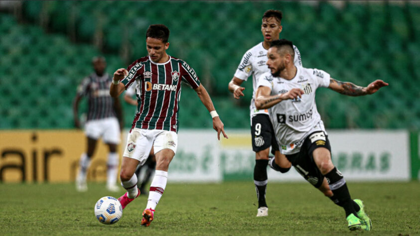 Nesta quinta-feira, o Fluminense venceu o Santos por 1 a 0, no Maracanã. Segunda vitória do tricolor em 4 rodadas, o clube subiu para a quinta posição na classificação do Brasileirão. Confira a nota dos jogadores a seguir.