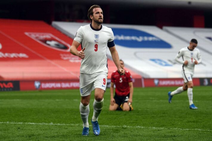 Inglaterra: Harry Kane (Tottenham). Temporada 2020/21: 58 jogos e 35 gols.