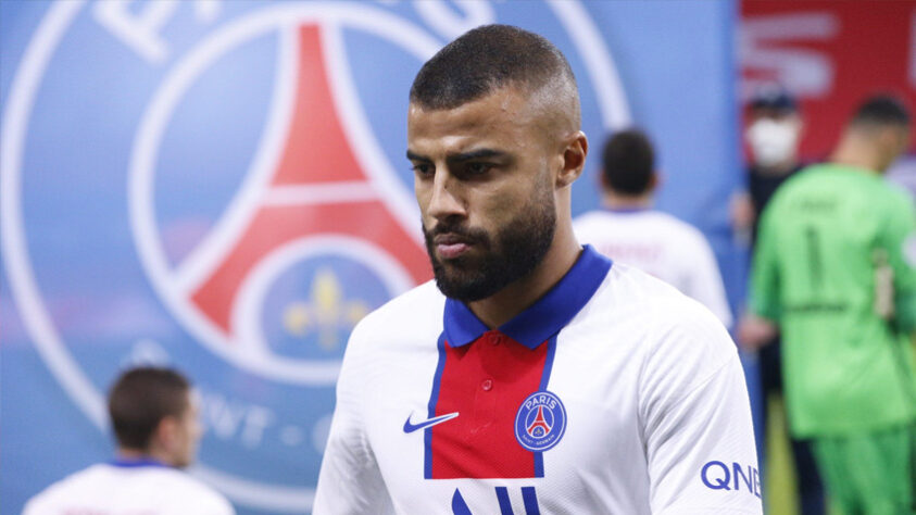 Rafinha Alcântara - Time: PSG (França) - Posição: Meia - Idade: 28 anos - Contrato até: 30/06/2023