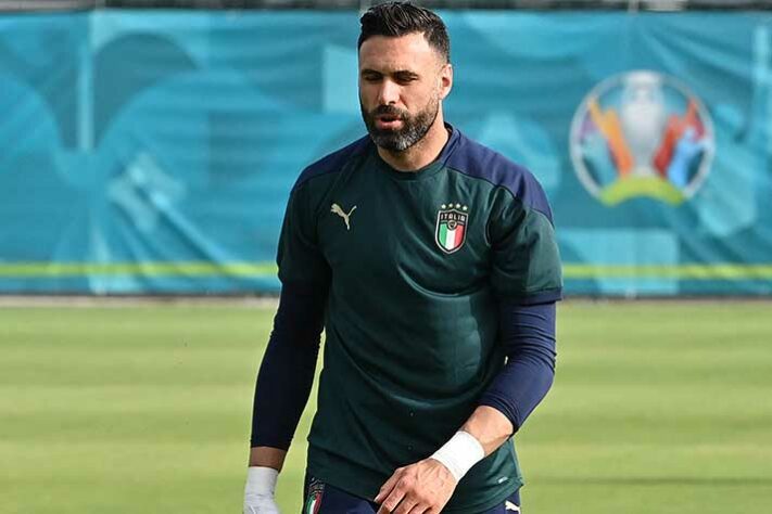 Salvatore Sirigu - Torino - Goleiro - 34 anos - 2,5 milhões de euros (R$ 14,9 mi) - Contrato até 30/06/2022