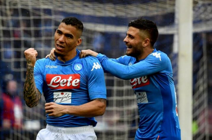 Allan - Posição: volante - Clube em 2019: Napoli - Clube em 2021: Everton.