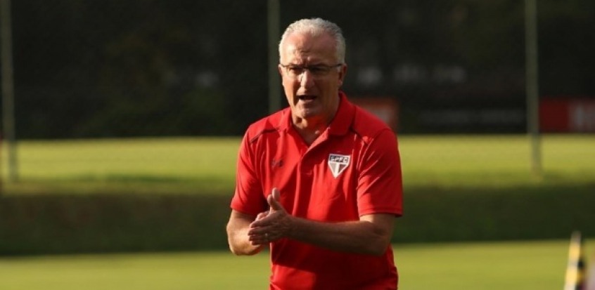 Dorival Junior - Treinou o São Paulo para substituir Ceni em 2017. Ficou até março de 2018, comandando o time em 40 partidas, com 17 vitórias, 11 empates e 12 derrotas.