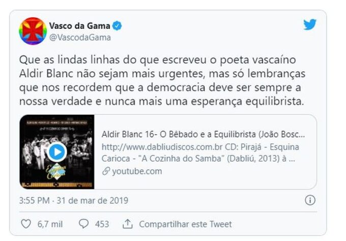 O Vasco já se manifestou contra o Golpe Militar de 64. Quando o ato completava 55 anos, o Cruz-maltino postou um vídeo com a música "O Bêbado e o Equilibrista", de João Bosco e do vascaíno Aldir Blanc, acompanhado da frase: "Que as lindas linhas do que escreveu o poeta vascaíno Aldir Blanc não sejam mais urgentes, mas só lembranças que nos recordem que a democracia deve ser sempre a nossa verdade e nunca mais uma esperança."