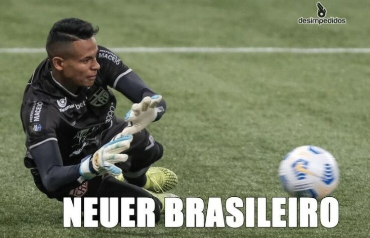 Copa do Brasil: Palmeiras é eliminado pelo CRB, nos pênaltis, e é alvo de memes dos rivais