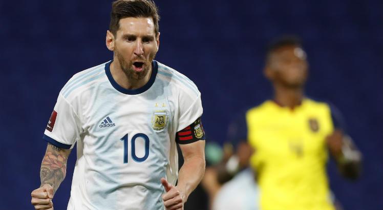 Lionel Messi: atacante - 34 anos - argentino - Fim de contrato com o Barcelona - Valor de mercado: 80 milhões de euros