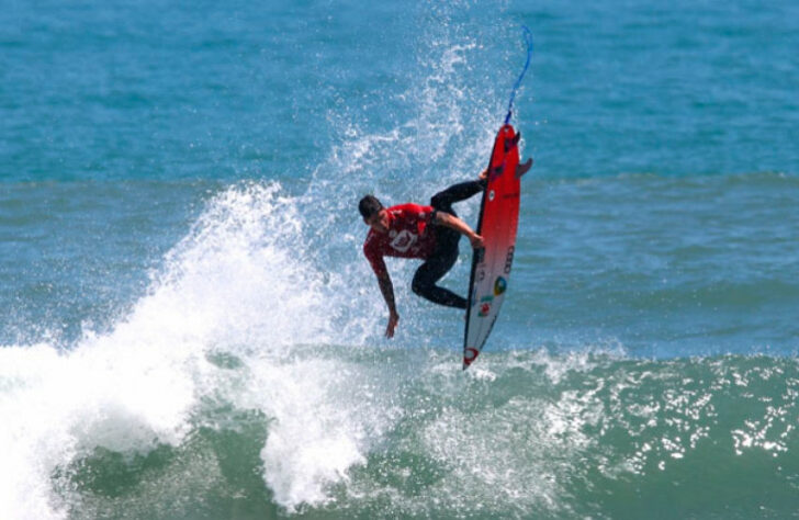 O surfista Miguel Pupo é o atual 25º colocado no ranking mundial da WSL.