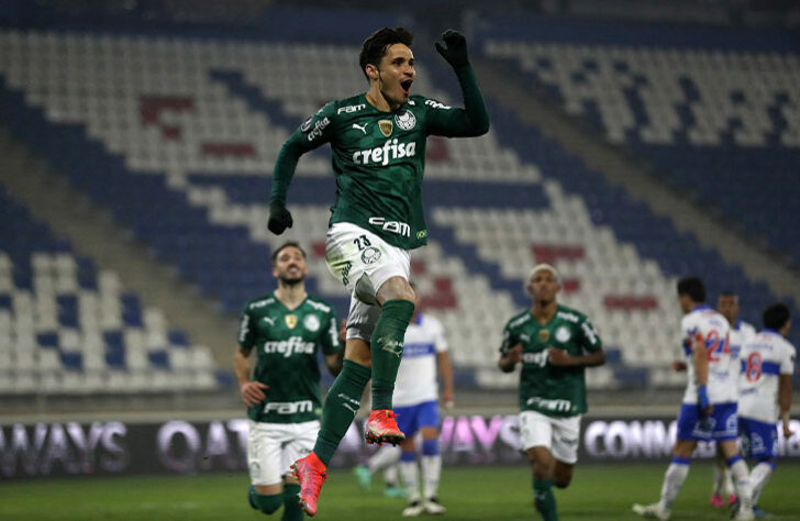 Universidad Católica-CHI 0 x 1 Palmeiras - Jogo de ida das oitavas de final - Estádio - San Carlos de Apoquindo - Data - 14/07 - Horário - 19h15 - Gol do Verdão na partida - Raphael Veiga.