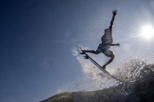 Na estreia do surfe nas Olimpíadas, os brasileiros Gabriel Medina e Italo Ferreira se classificaram às oitavas de final em Tóquio. Italo disputou a bateria 1 e confirmou o favoritismo ao vencer com 12.90 pontos.