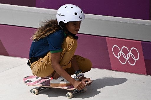 A Fadinha do skate, que só tem 13 anos, conseguiu ultrapassar várias adversárias bem mais velhas.