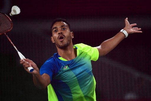 Ygor Coelho conseguiu algo inédito para o Brasil nas Olimpíadas. O brasileiro conquistou uma vitória no badminton e entrou para a história do esporte brasileiro. O carioca, de 24 anos, bateu Georges Julien Paul, das Ilhas Maurício, por 2 a 0 (parciais de 21/5 e 21/16).