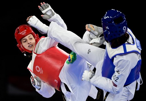 Milena Titoneli se despediu da Olimpíada de Tóquio com um grande desempenho no taekwondo. A brasileira chegou na disputa pela medalha de bronze, mas foi derrotada pela marfinense Ruth Gbagbi por 12 a 8, pela categoria até 67kg. 