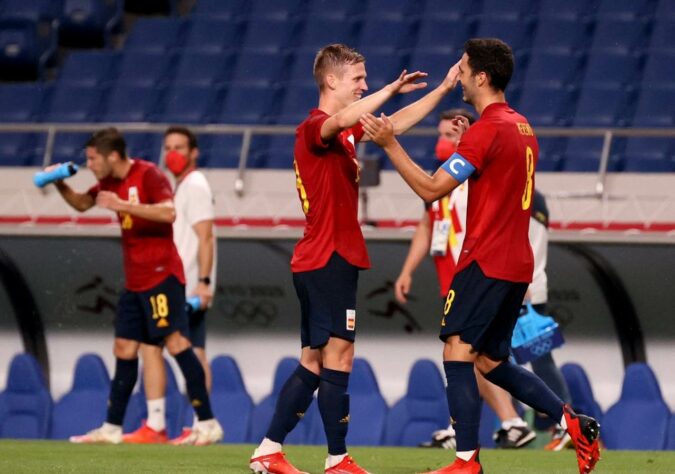 Espanha: 5 pontos (1 V/2 E/0 D) - Gols pró: 2 / Gols sofridos: 1 / Saldo de gols: 1 - Enfrenta a Costa do Marfim nas quartas de final em 31/07, às 05h de Brasília - Pode enfrentar Japão ou Nova Zelândia na semifinal, em 03/08, às 08h.