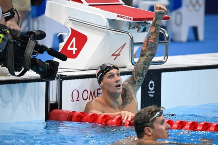 O Estados Unidos foi o grande destaque da natação. Na final dos 100m borboleta, o Caeleb Dressel bateu o seu recorde mundial e terminou a prova em 49s45. O húngaro Kristof Milak ficou com a prata e o suíço Noe Ponti com o bronze.