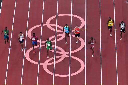 Já os brasileiros Rodrigo Nascimento e Felipe Bardi não conseguiram avançar para a semifinal dos 100m rasos. 